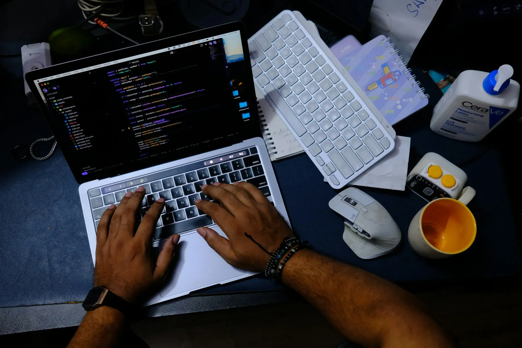 Software Maintenance for Web Applications